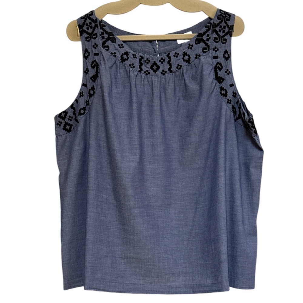 Old Navy Sleeveless Top Embroidered Details Chambray